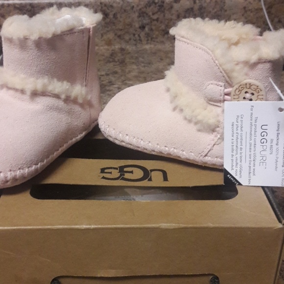100% Authentic Infant Ugg Boots - Picture 2 of 6